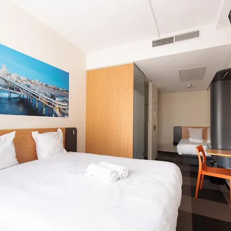 Easyhotel Scheveningen Den Haag