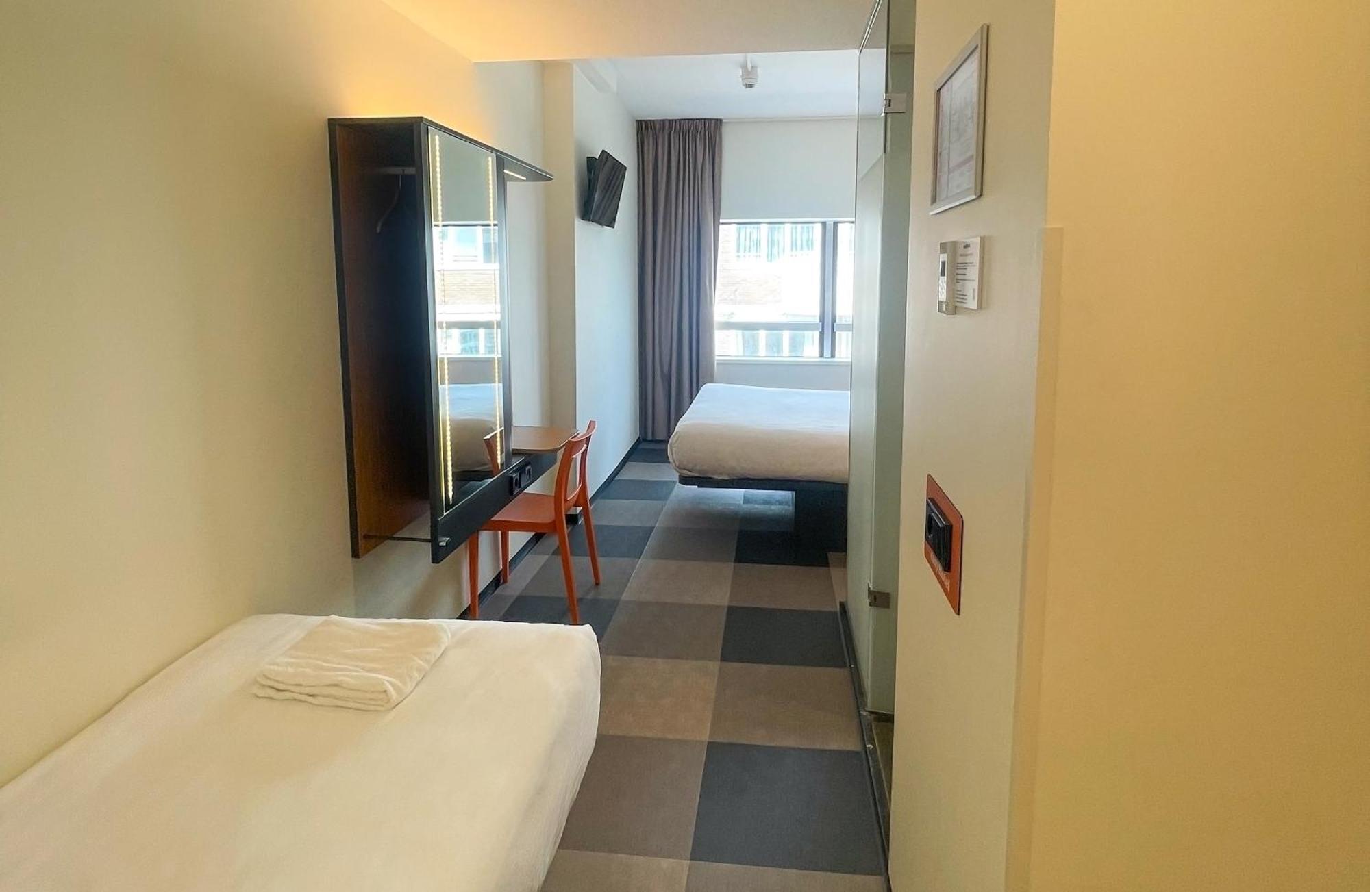 Easyhotel Scheveningen 2* Den Haag