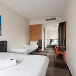 Easyhotel The Hague Scheveningen Beach