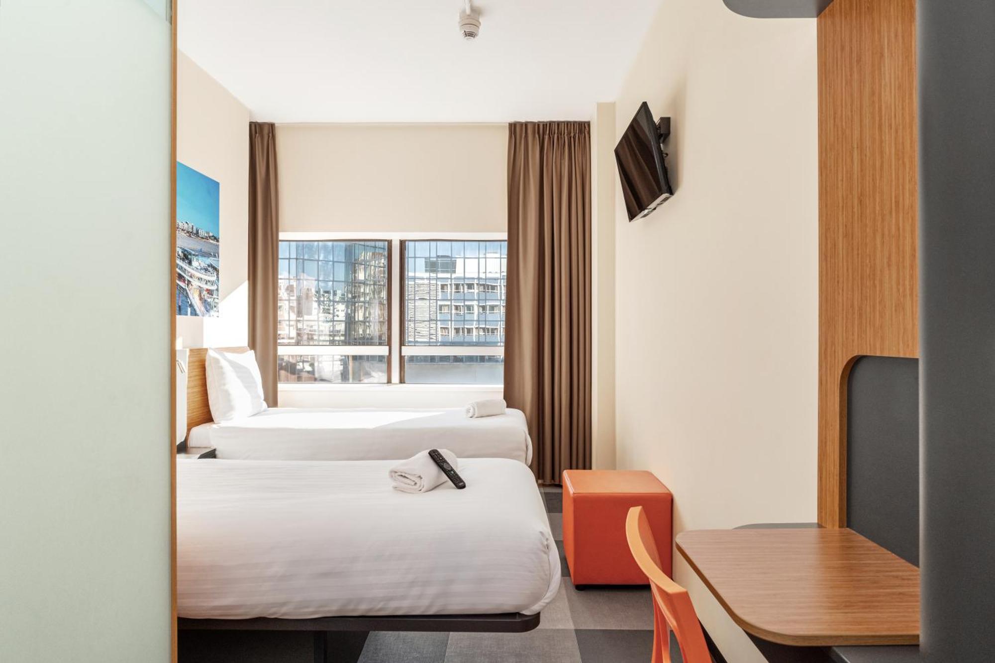 Easyhotel Scheveningen 2* The Hague