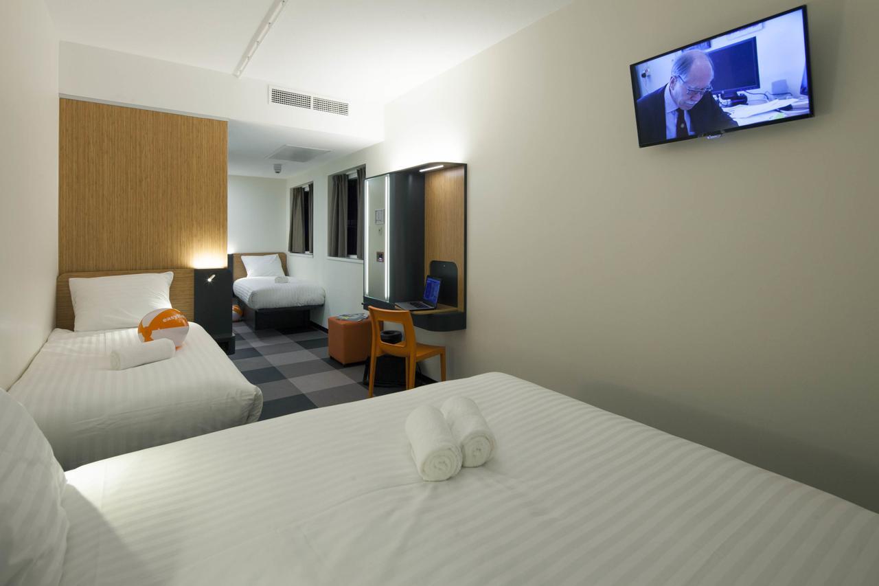 Hotel Easyhotel Scheveningen 2*